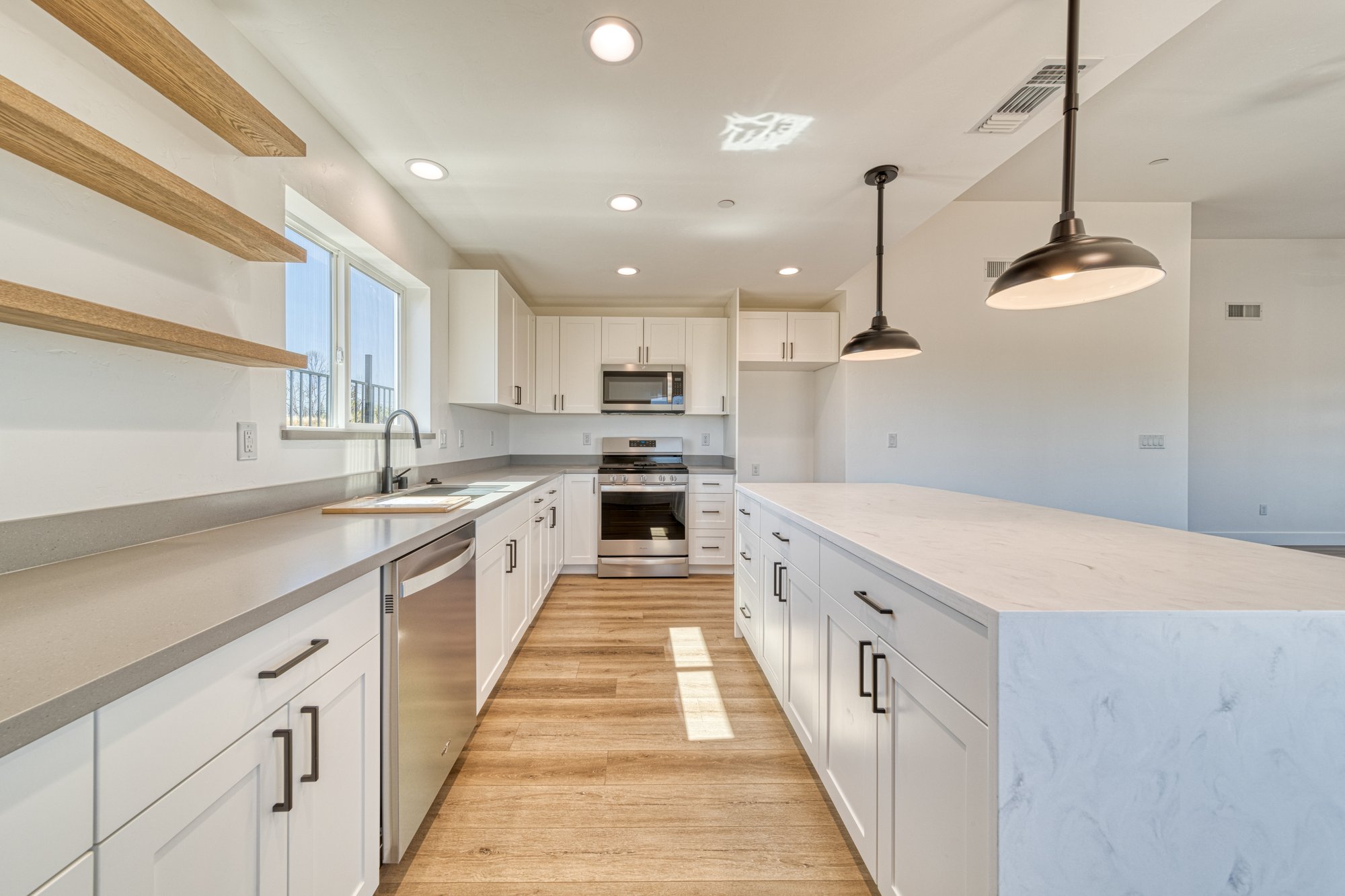 5553 Keith 5553 Keith