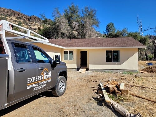 Exterior with Experts Truck Exterior with Experts Truck
