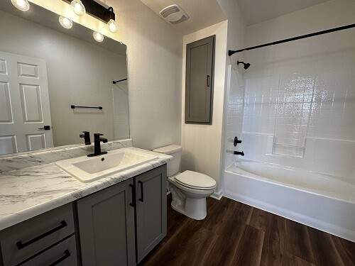 Bathroom 1 Bathroom 1